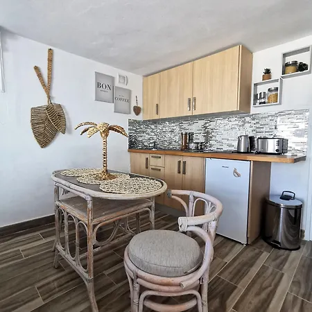 Apartamento Asomada Views *