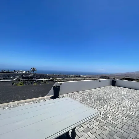 Asomada Views Apartment